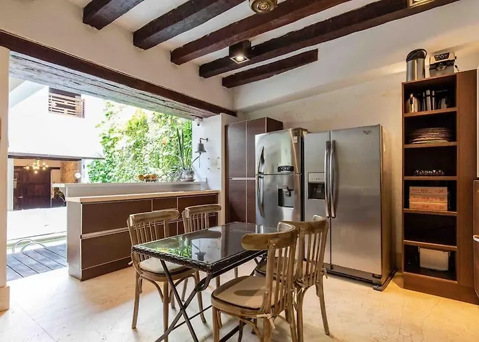 Casa Gastelbondo (Adults Only)